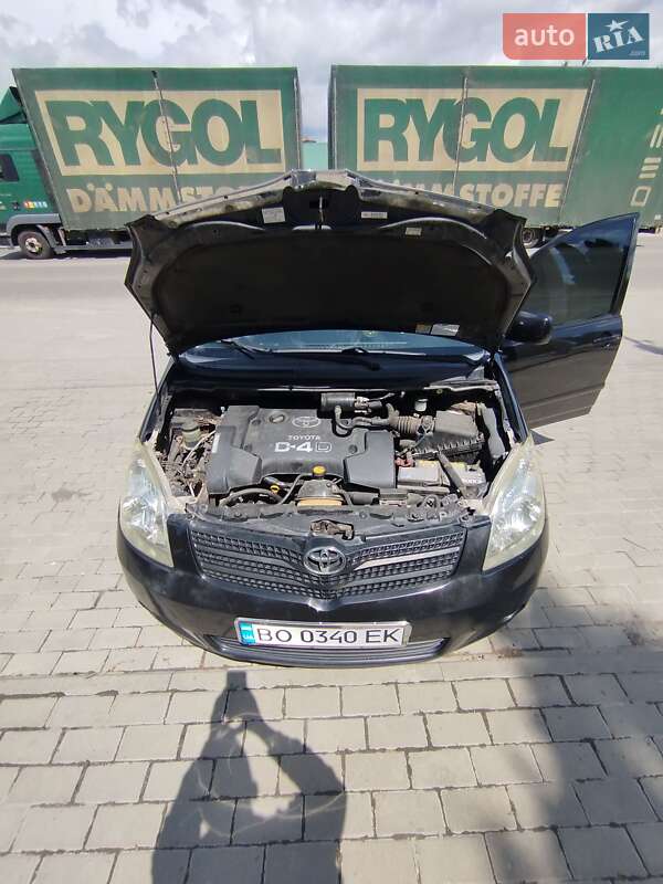 Мінівен Toyota Corolla Verso 2003 в Кременці