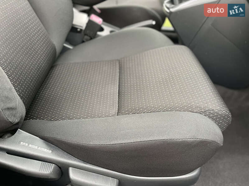 Минивэн Toyota Corolla Verso 2009 в Староконстантинове фото 28 Минивэн Toyota Corolla Verso 2009 в Староконстантинове