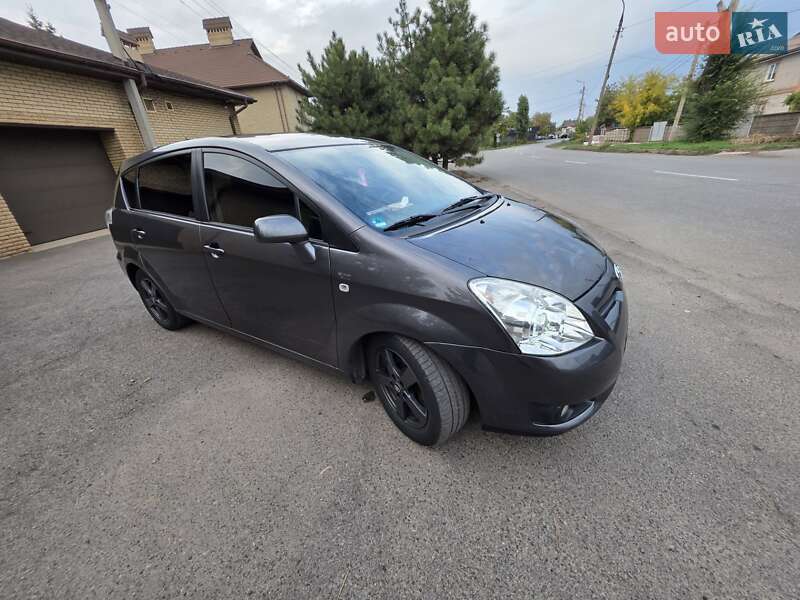 Мінівен Toyota Corolla Verso 2008 в Кривому Розі