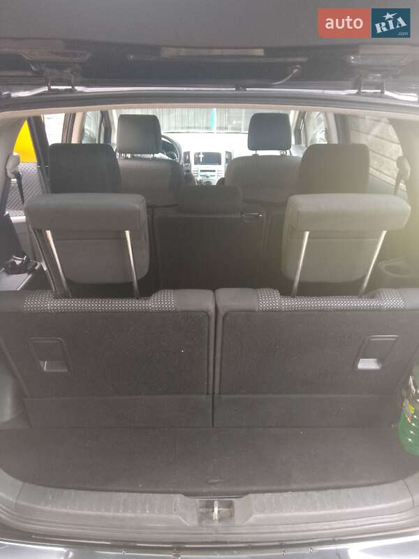 Мінівен Toyota Corolla Verso 2007 в Кривому Розі