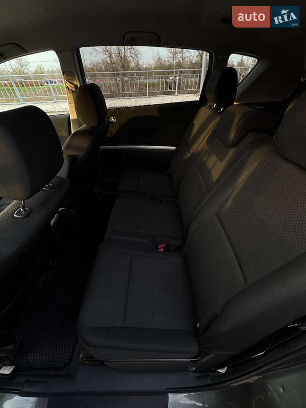 Мінівен Toyota Corolla Verso 2004 в Києві