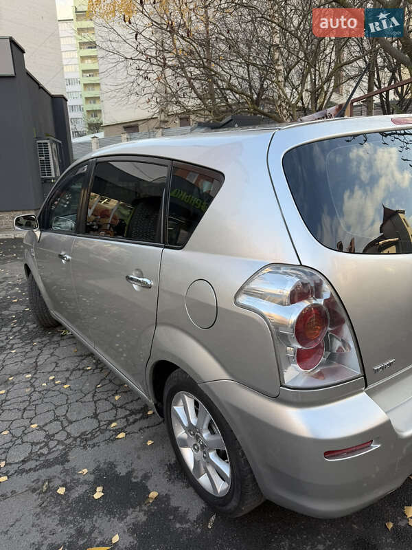 Минивэн Toyota Corolla Verso 2005 в Тернополе