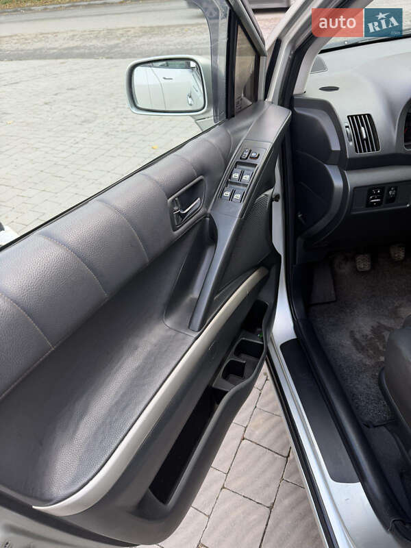 Минивэн Toyota Corolla Verso 2005 в Тернополе