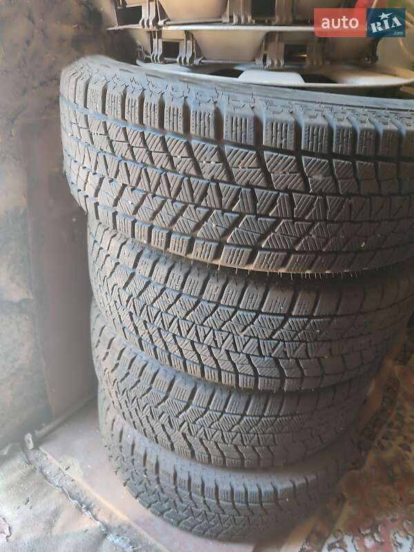 Минивэн Toyota Corolla Verso 2005 в Раздельной