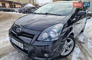 Минивэн Toyota Corolla Verso 2007 в Виннице