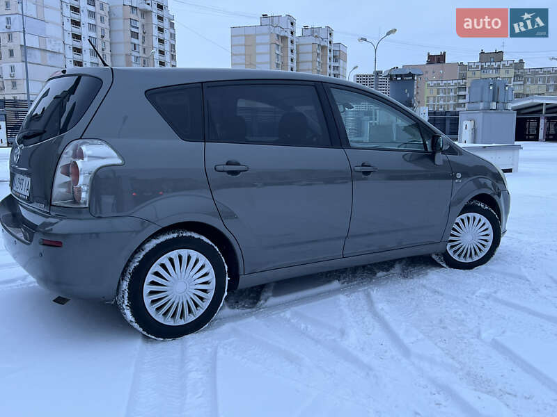 Мінівен Toyota Corolla Verso 2004 в Києві