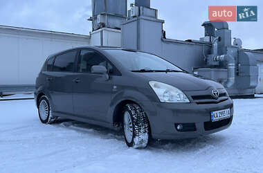 Минивэн Toyota Corolla Verso 2004 в Киеве