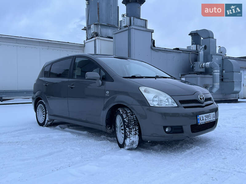 Toyota Corolla Verso 2004 Toyota Corolla Verso 2004