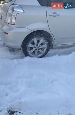 Минивэн Toyota Corolla Verso 2007 в Киеве