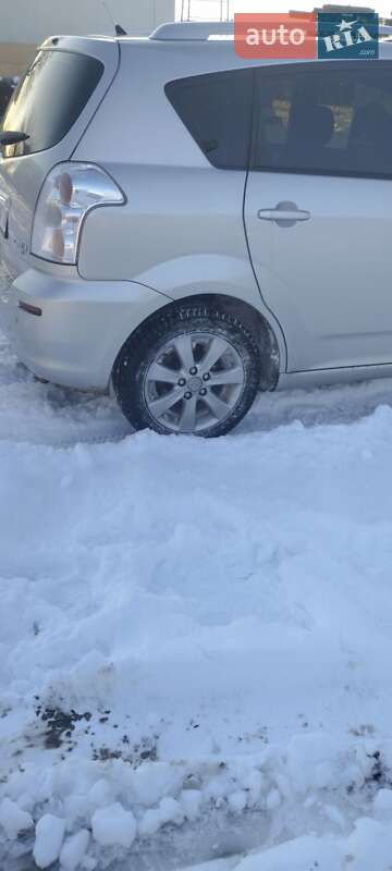 Toyota Corolla Verso 2007