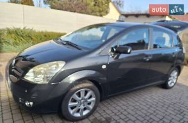 Минивэн Toyota Corolla Verso 2007 в Ровно