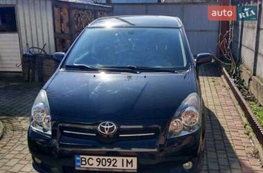 Минивэн Toyota Corolla Verso 2008 в Львове