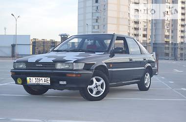 Другие легковые Toyota Corolla 1988 в Киеве