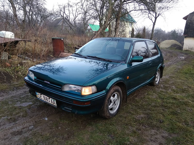 Хэтчбек Toyota Corolla 1989 в Черновцах