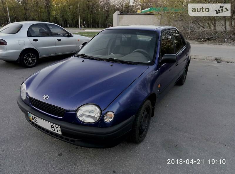 Toyota Corolla 1998 года
