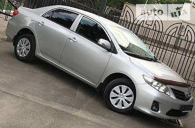 Седан Toyota Corolla 2013 в Одессе