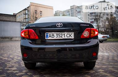 Седан Toyota Corolla 2008 в Виннице