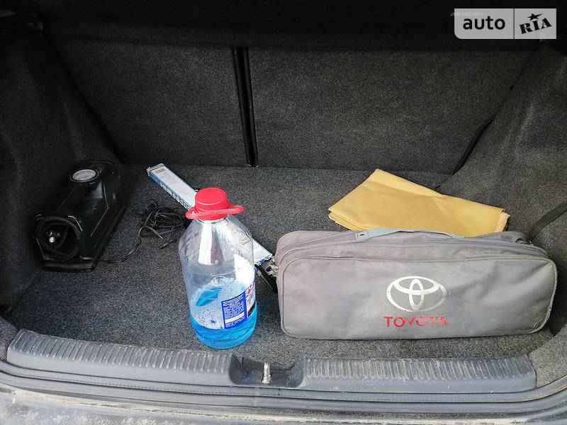 Хетчбек Toyota Corolla 2006 в Харкові