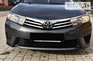 Седан Toyota Corolla 2014 в 