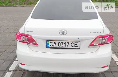 Седан Toyota Corolla 2012 в 