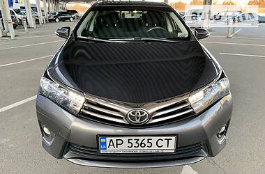 Седан Toyota Corolla 2016 в 