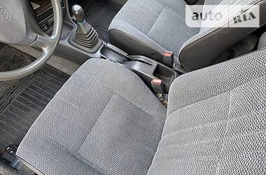 Хетчбек Toyota Corolla 1993 в 