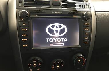 Седан Toyota Corolla 2011 в 