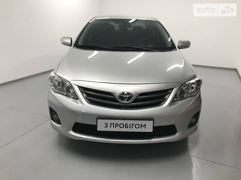 Седан Toyota Corolla 2011 в Киеве