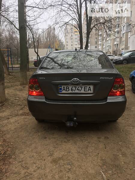 Седан Toyota Corolla 2005 в Калинівці