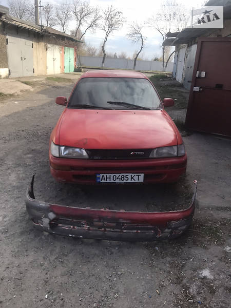 Седан Toyota Corolla 1992 в Краматорську