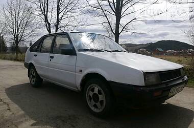 Ліфтбек Toyota Corolla 1987 в 