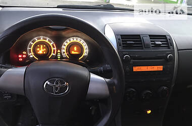 Седан Toyota Corolla 2011 в 