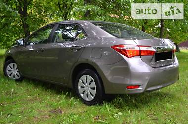 Седан Toyota Corolla 2016 в 