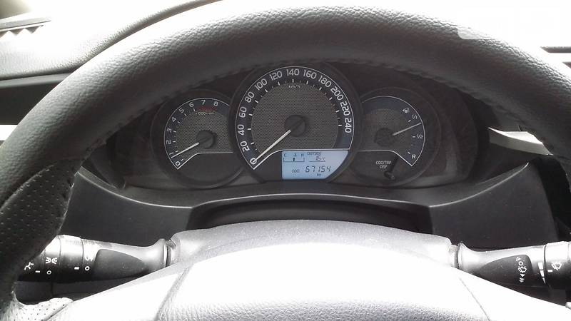Седан Toyota Corolla 2014 в Києві