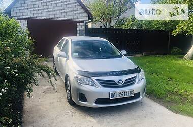 Седан Toyota Corolla 2012 в Києві