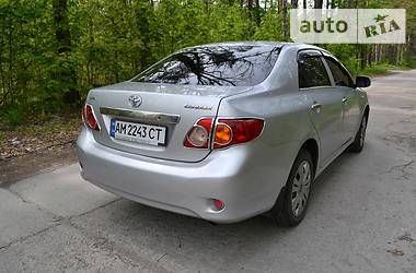 Седан Toyota Corolla 2008 в 