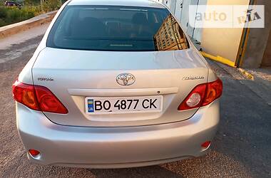 Седан Toyota Corolla 2007 в 