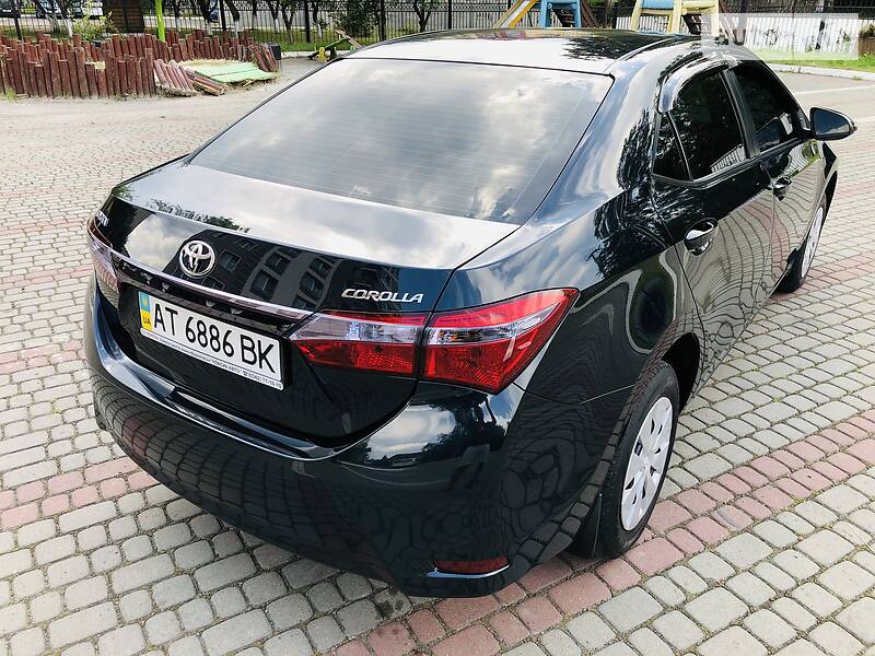 Седан Toyota Corolla 2013 в Богородчанах