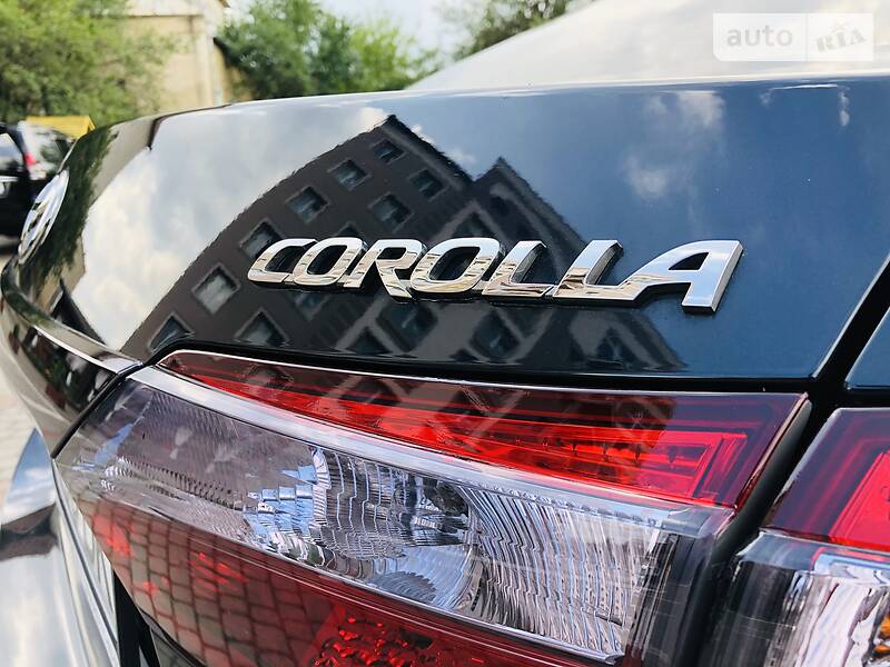 Седан Toyota Corolla 2013 в Богородчанах