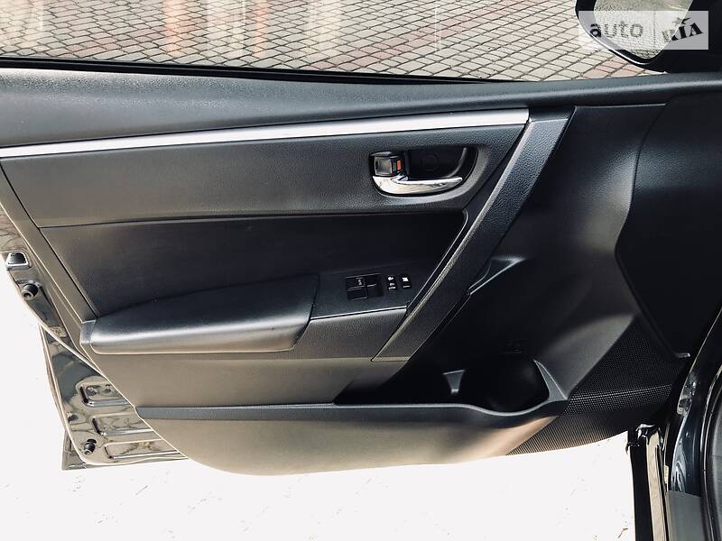 Седан Toyota Corolla 2013 в Богородчанах