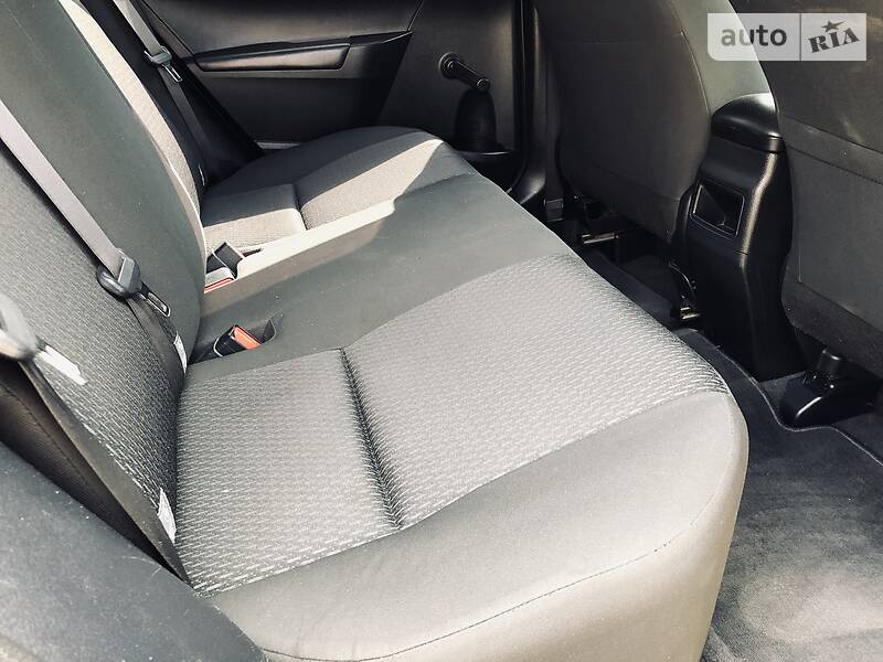 Седан Toyota Corolla 2013 в Богородчанах