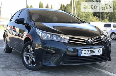 Седан Toyota Corolla 2013 в Самборе