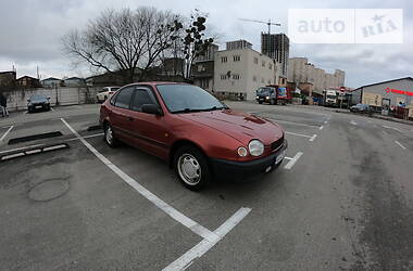 Лифтбек Toyota Corolla 1999 в Киеве