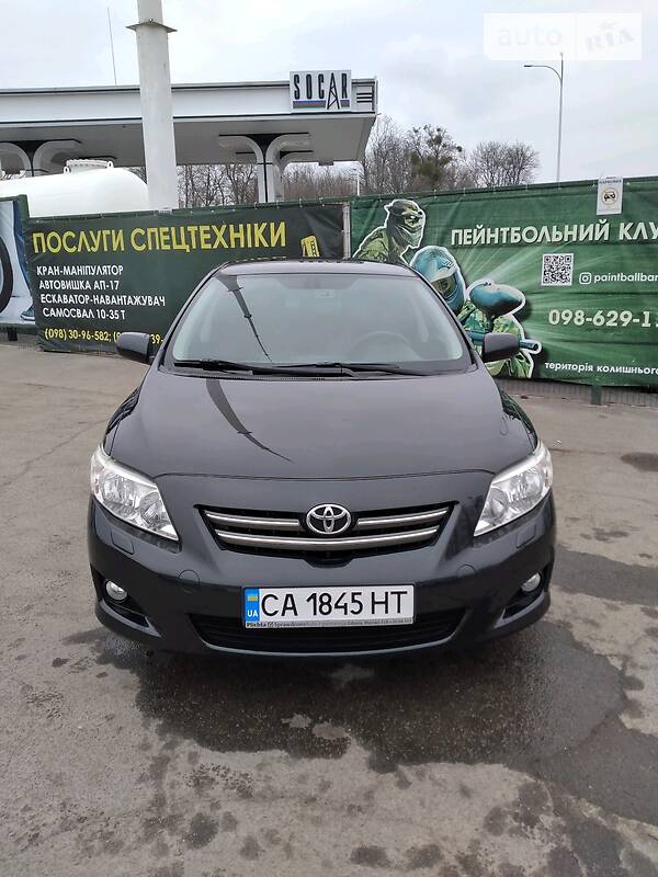 Седан Toyota Corolla 2008 в Умани