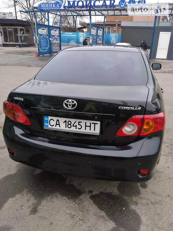 Седан Toyota Corolla 2008 в Умани