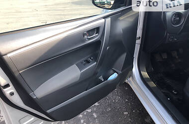 Седан Toyota Corolla 2016 в 