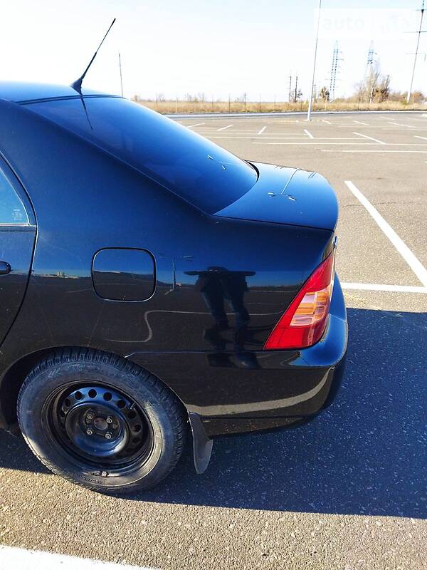 Седан Toyota Corolla 2005 в Кропивницком