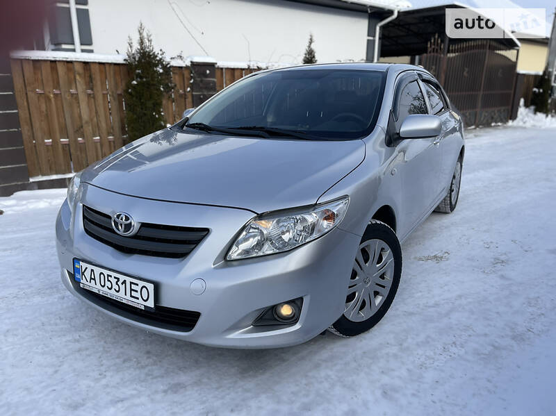 Седан Toyota Corolla 2008 в 