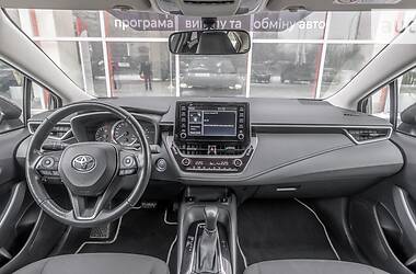 Седан Toyota Corolla 2019 в Днепре