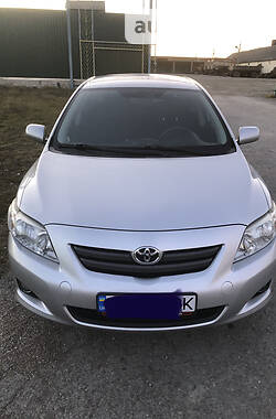 Седан Toyota Corolla 2009 в Тернополе